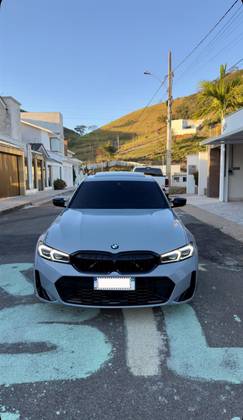 BMW 320i 2.0 16V TURBO FLEX M SPORT AUTOMÁTICO BMW 320i 2.0 16V TURBO FLEX M SPORT AUTOMÁTICO